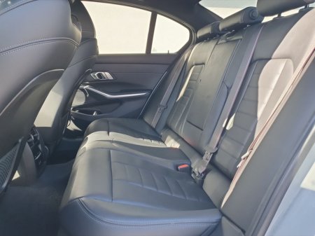 2023 BMW 3 Series - thumbnail 22