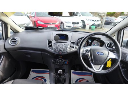 2017 Ford Fiesta - thumbnail 16