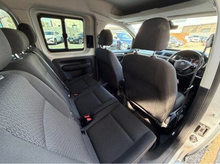 2016 Volkswagen Caddy - thumbnail 21