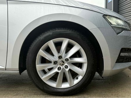 2023 Skoda Superb AMBITION 2.0 TDI 150HP 5DR €29,950 thumbnail