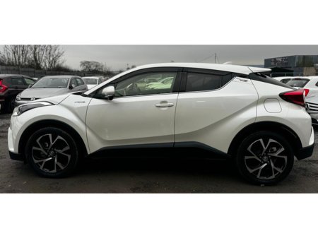 2017 Toyota C-HR 1.8L Petrol-Hybrid Automatic (7686) €18,995 thumbnail