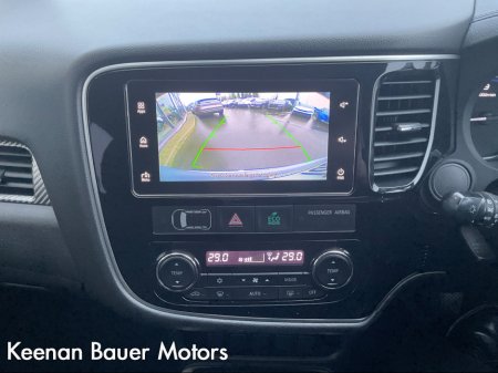 2018 Mitsubishi Outlander OUTL 2WD 6MT 5SPEED 17MY 4DR €16,000 thumbnail