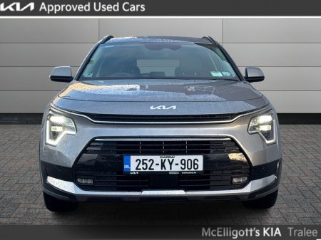 2025 Kia Niro HEV SEM €37,950 thumbnail