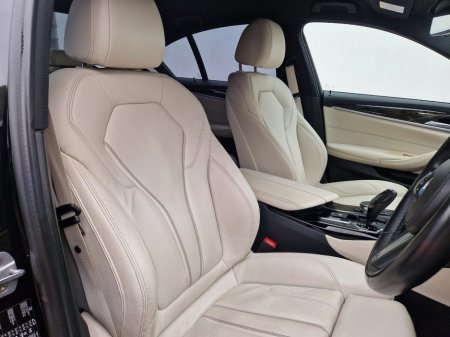 2018 BMW 5 Series - thumbnail 27