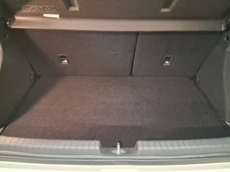 2016 Hyundai i20 - thumbnail 9