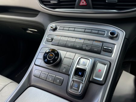 2022 Hyundai Santa Fe - thumbnail 16