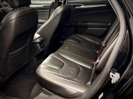 2016 Ford Mondeo - thumbnail 12