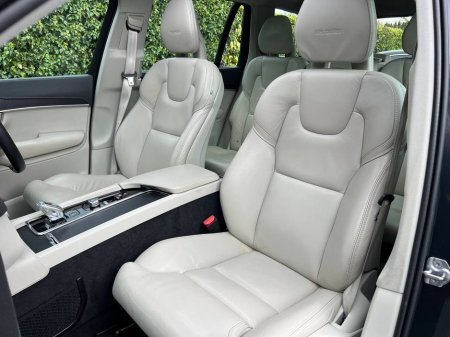 2019 Volvo XC90 - thumbnail 5