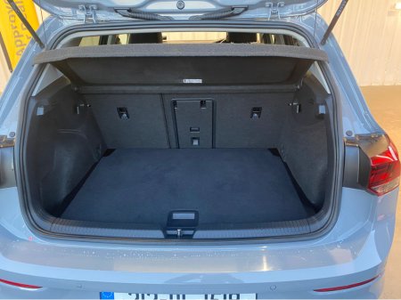 2021 Volkswagen Golf 2.0 TDI ACTIVE 115PS 5DR €21,950 thumbnail