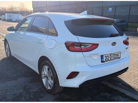 2021 Kia Ceed COMMERCIAL €9,715 thumbnail