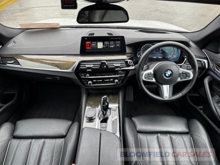 2018 BMW 5 Series MSPORT TOURING , AUTO // LOW MILEAGE €29,950 thumbnail