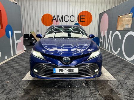 2019 Toyota Camry - thumbnail 6