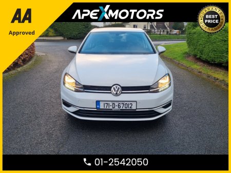 2017 Volkswagen Golf FINANCE ARRANGED * 1.0 SE NAV 110PS 5DR * NEW NCT JAN-28 * LOW LOW MILES  * IMMACULATE * 6-STAMPS SERVICE HISTORY * AA APPROVED * 101 SAFETY CHECKLIST * MANUAL * COLOUR REVERSE CAMERA * TOP-SPEC €17,949 thumbnail