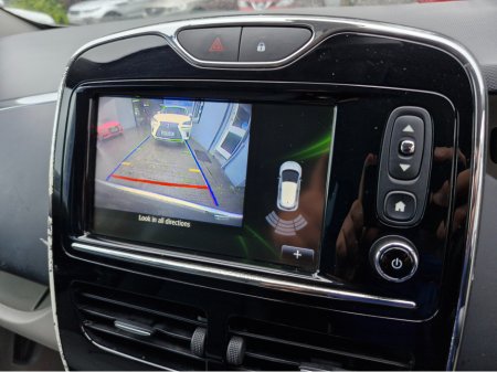 2015 Renault Zoe DYNAMIQUE INTENSE AUTOMATIC FULLY ELECTRIC NCT 02/27 *80KM RANGE* 2 KEYS/ SAT NAV/ TOUCH SCREEN MEDIA/ BLUETOOTH/ USB/ REVERSE CAMERA/ MULTI FUNCTION STEERING WHEEL/ HISTORY CHECKED €3,900 thumbnail