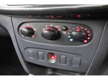 2018 Dacia Sandero - thumbnail 20