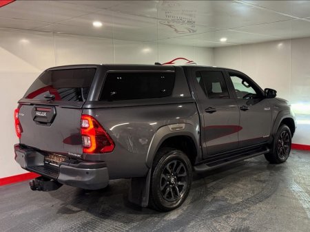 2022 Toyota Hilux - thumbnail 10
