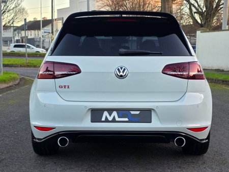2016 Volkswagen Golf GTI CLUBSPORT 2.0TSI DSG 5DR 265HP €30,995 thumbnail