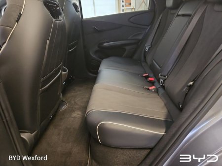 2026 BYD Dolphin Design 60.4kWh €34,706 thumbnail