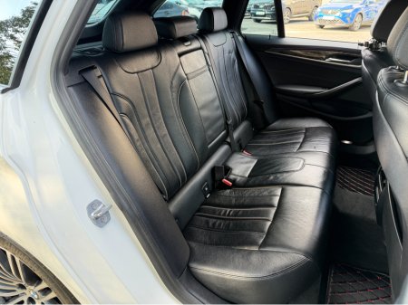 2018 BMW 5 Series - thumbnail 21