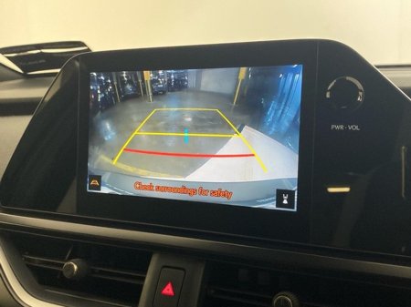 2023 Lexus UX 250 H Dynamic €38,950 thumbnail