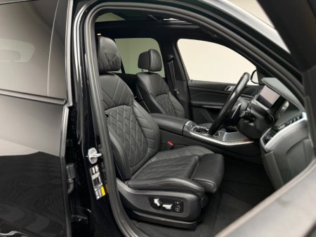 2023 BMW X5 - thumbnail 11