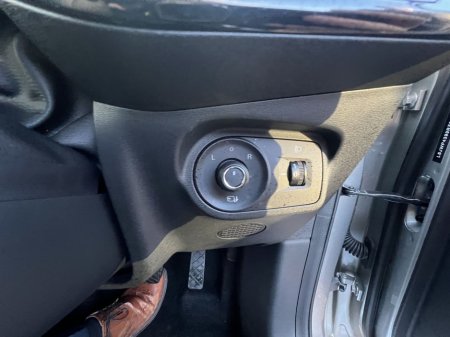 2025 MG MG3 - thumbnail 13