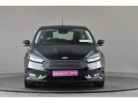 2016 Ford Focus - thumbnail 2