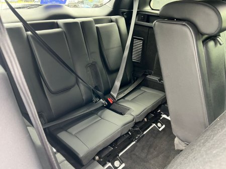 2016 Land Rover Discovery Sport 2.0 TD4 AUTO SE €16,950 thumbnail