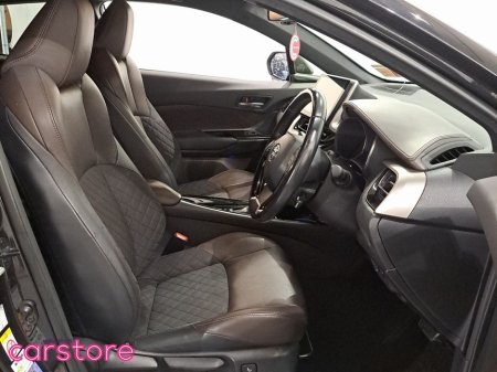 2018 Toyota C-HR - thumbnail 12