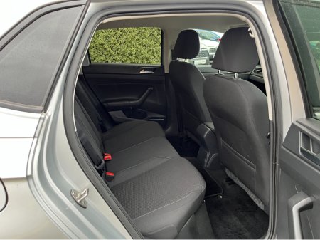 2018 Volkswagen Polo COMFORTLINE AUTOMATIC 1.0 PETROL //REVERSE CAMERA//CARPLAY// €14,950 thumbnail