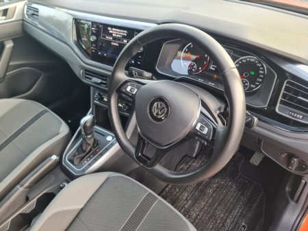 2018 Volkswagen Polo 1.0 TSI Polo Automatic (8713) €13,995 thumbnail