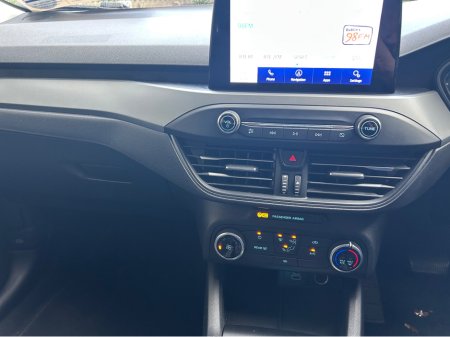 2023 Ford Focus - thumbnail 14