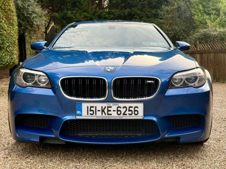 2015 BMW M5 - thumbnail 9