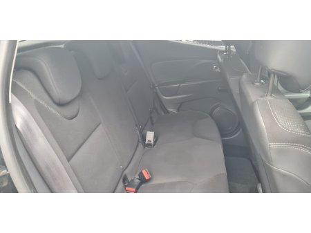 2014 Renault Clio 1.2 Petrol Dynamique MediaNav 75 bhp €6,900 thumbnail