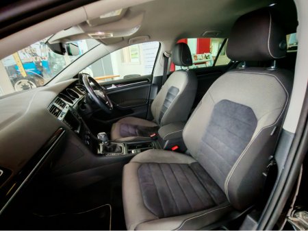 2017 Volkswagen Golf - thumbnail 7