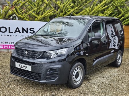 2023 Peugeot Partner - €15,995