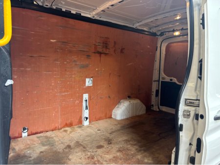 2022 Ford Transit - thumbnail 15