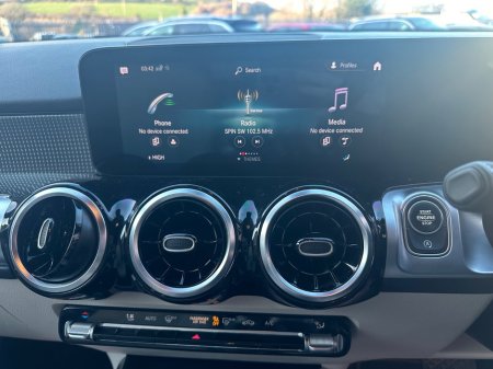 2022 Mercedes-Benz GLB 200 d Progressive Auto €38,950 thumbnail