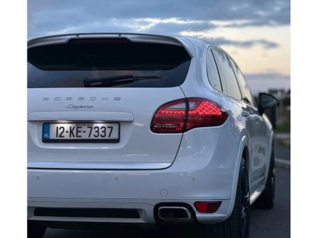 2012 Porsche Cayenne 3.0 V6 5DR 2ST €21,995 thumbnail