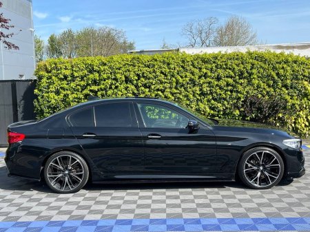 2018 BMW 5 Series - photo 3