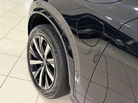 2025 Volvo XC90 - thumbnail 11