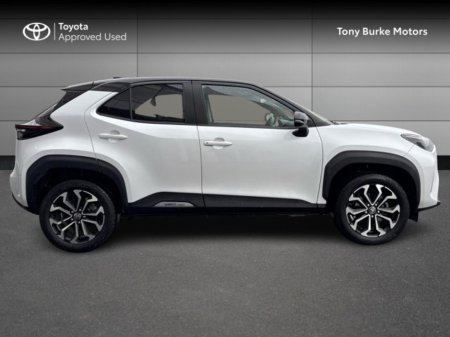 2024 Toyota Yaris Cross - photo 3