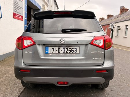 2017 Suzuki Vitara - thumbnail 4