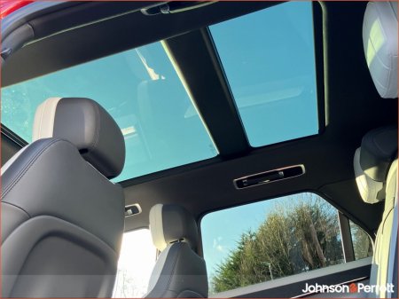 2024 Land Rover Range Rover Sport 3.0 Si4 PHEV 460PS AWD Auto Dynamic SE (Land Rover Warranty until 2029) €104,900 thumbnail