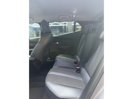 2020 Peugeot 2008 ALLURE 1.2 100 4DR €18,950 thumbnail