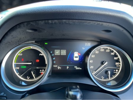 2019 Toyota Camry WS HYBRID AUTOMATIC 2.5 PETROL //HALF LEATHER SEATS//ELECTRIC DRIVERS SEAT//KEYLESS ENTRY//ADAPTIVE CRUISE CONTROL//REVERSE CAMERA// €25,950 thumbnail