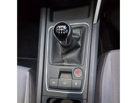 2025 SEAT Leon 1.5 TSI 115hp SE €28,995 thumbnail