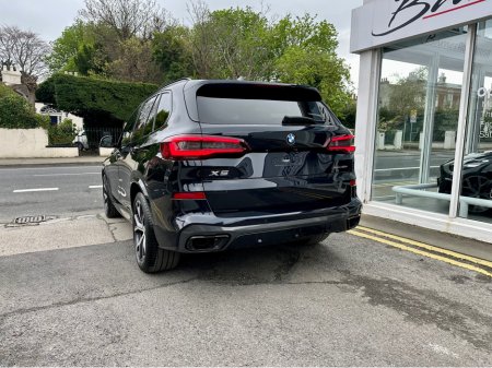 2022 BMW X5 *TINY MILAGE* 45E M-SPORT *COMF &TECH* X-DRIVE AUTO 5DR €67,900