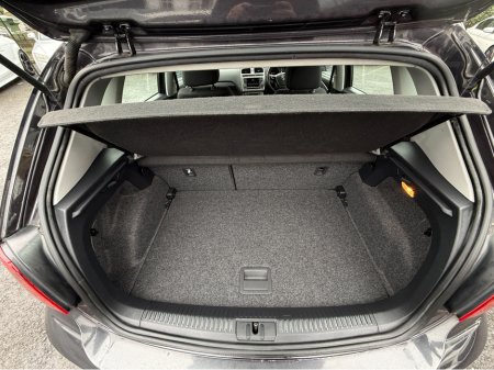 2015 Volkswagen Polo - thumbnail 8