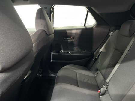 2024 Toyota C-HR - thumbnail 7